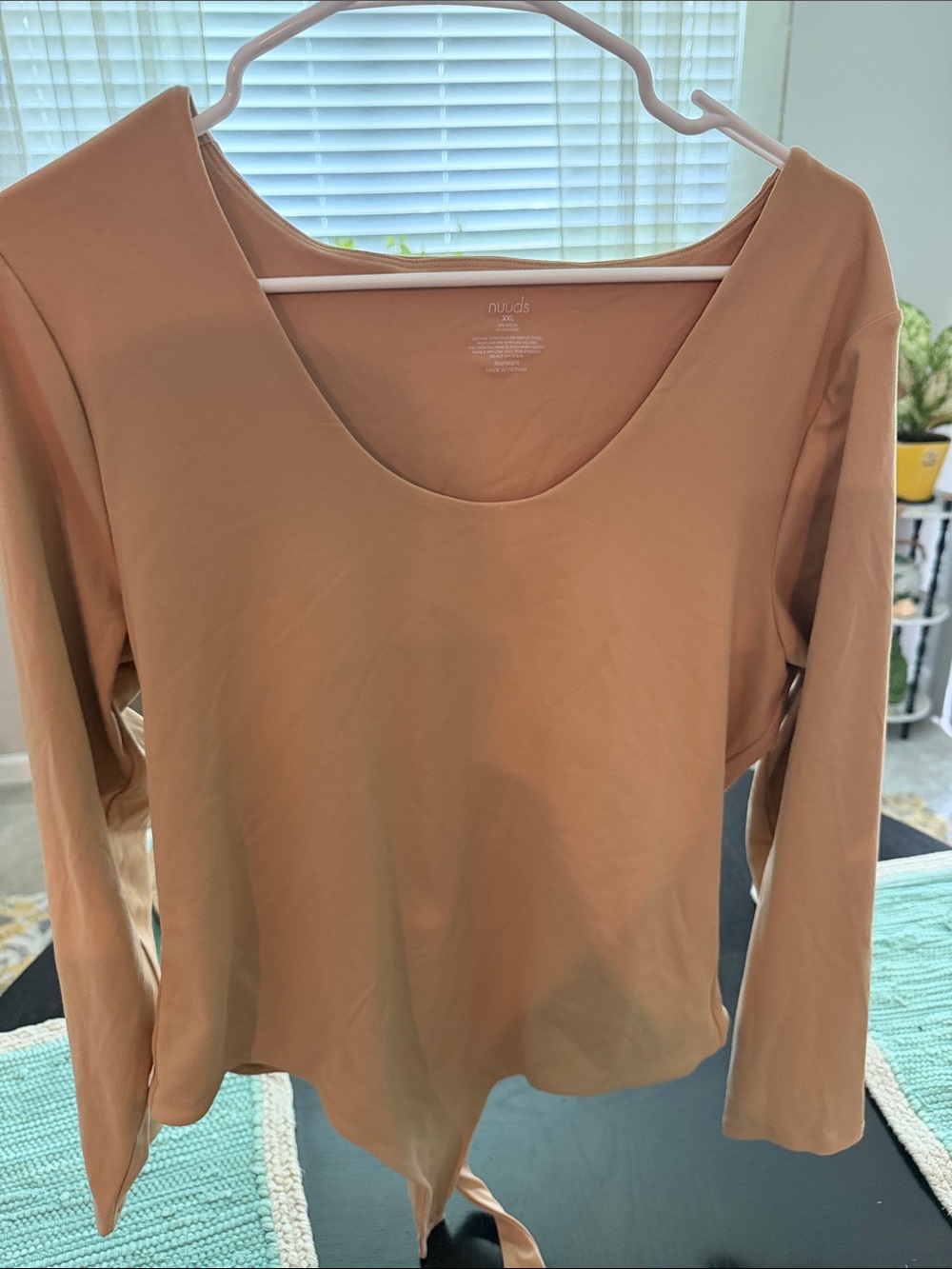 nuuds Long Sleeve Scoop Bodysuit in Camel Brown